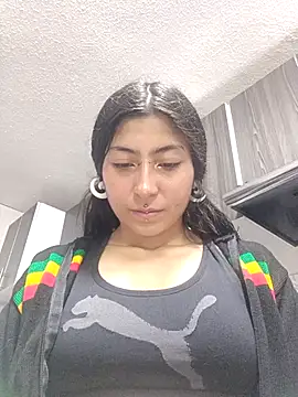 Snapshot of Little_Sweett chatting on March 13, 11:17 am Little Sweett online show from March 13, 11:17 am