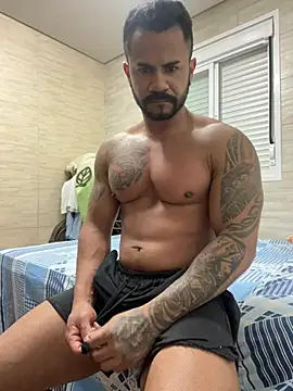 morenotatudo18cm online show from February 28, 10:22 pm