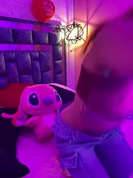 Elaaa pink21 online show from March 10, 3:00 am