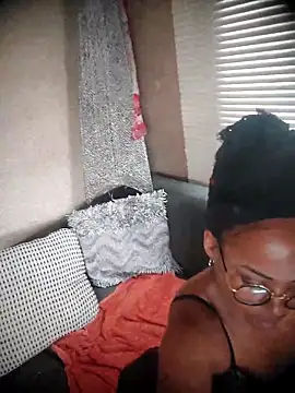 Cocolisiouss online show from February 24, 8:34 am