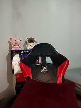 TatyanyBoudellayre online show from April 4, 11:24 pm