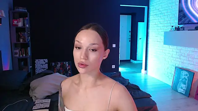 Snapshot of Jade_Amore chatting on May 11, 5:10 pm Jade Amore online show from May 11, 5:10 pm
