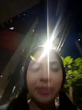 Snapshot of Sexy_cloe_outdoors chatting on March 5, 11:45 pm Sexy cloe outdoors online show from March 5, 11:45 pm