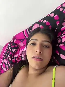 Snapshot of Sexy_mia_outdoors chatting on March 16, 5:44 am Sexy mia outdoors online show from March 16, 5:44 am