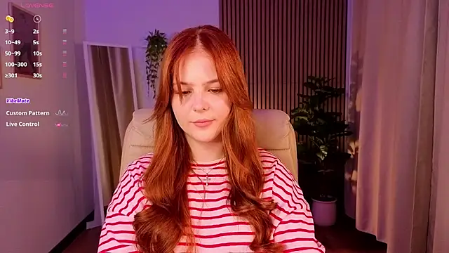 Elle Funning online show from May 15, 11:12 pm