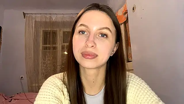 Lianacutesoules online show from February 23, 4:15 pm