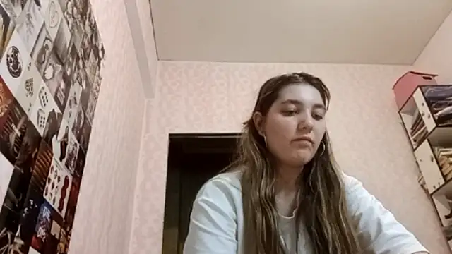 Snapshot of JanineThielman chatting on July 6, 12:46 pm JanineThielman online show from July 6, 12:46 pm