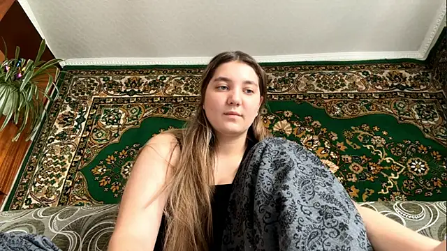 Snapshot of JanineThielman chatting on July 22, 5:10 am JanineThielman online show from July 22, 5:10 am