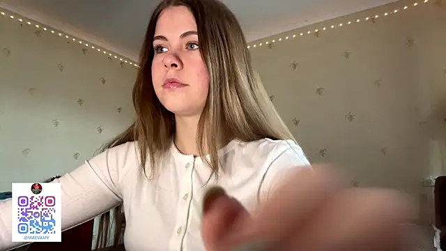 Snapshot of Amy_Maev chatting on March 14, 12:43 pm Amy Maev online show from March 14, 12:43 pm