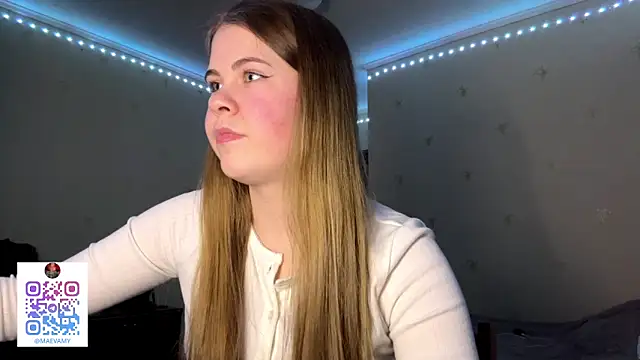 Snapshot of Amy_Maev chatting on March 18, 3:26 pm Amy Maev online show from March 18, 3:26 pm