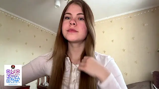 Snapshot of Amy_Maev chatting on March 22, 6:17 am Amy Maev online show from March 22, 6:17 am