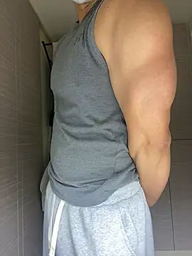 Snapshot of kenjisexy3 chatting on March 16, 1:37 pm kenjisexy3 online show from March 16, 1:37 pm