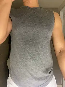 Snapshot of kenjisexy3 chatting on March 26, 1:17 pm kenjisexy3 online show from March 26, 1:17 pm