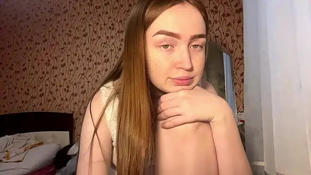 Snapshot of Hanna__Montanna chatting on March 24, 2:33 pm Hanna Montanna online show from March 24, 2:33 pm