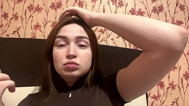 Snapshot of Hanna__Montanna chatting on March 27, 4:40 pm Hanna Montanna online show from March 27, 4:40 pm