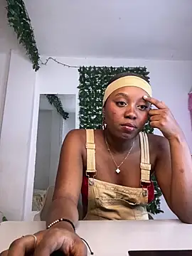 Snapshot of Jazmin_chell chatting on March 22, 12:25 am Jazmin chell online show from March 22, 12:25 am