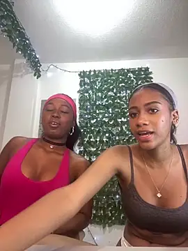 Snapshot of Jazmin_chell chatting on March 26, 2:33 pm Jazmin chell online show from March 26, 2:33 pm