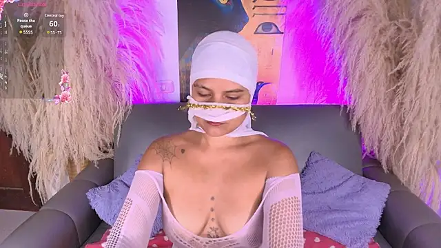 Snapshot of milkk_ chatting on March 30, 7:26 pm milkk online show from March 30, 7:26 pm