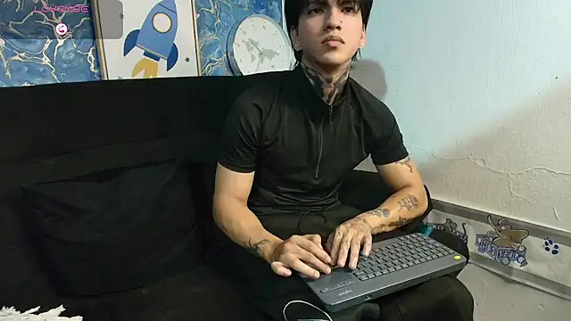 Tessarion Black online show from May 27, 3:47 am