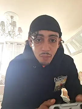 Snapshot of JestingSense chatting on March 12, 11:05 am JestingSense online show from March 12, 11:05 am