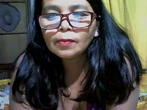 Snapshot of Flowerblossom123 chatting on March 14, 1:49 pm Flowerblossom123 online show from March 14, 1:49 pm