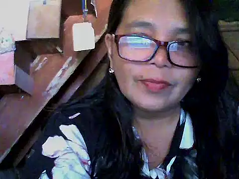 Snapshot of Flowerblossom123 chatting on March 25, 4:29 am Flowerblossom123 online show from March 25, 4:29 am