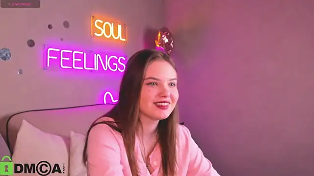 Saraa Broown online show from March 23, 12:58 am