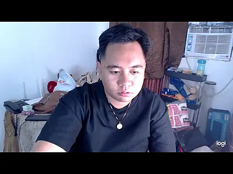 Snapshot of cutejohn chatting on March 20, 8:19 am cutejohn online show from March 20, 8:19 am