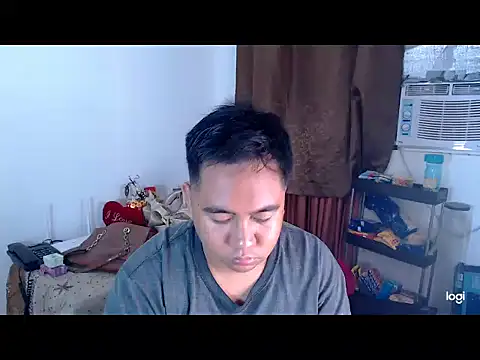 Snapshot of cutejohn chatting on March 21, 8:19 am cutejohn online show from March 21, 8:19 am