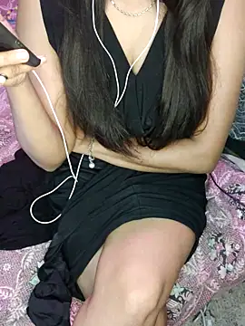 Gurleen kaur69 online show from March 14, 2:28 am