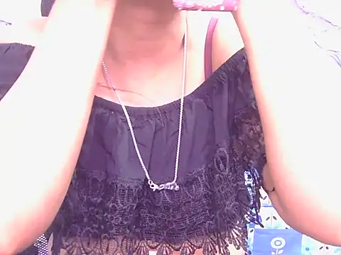 Snapshot of Aayesha-queen chatting on April 18, 3:43 am Aayesha-queen online show from April 18, 3:43 am