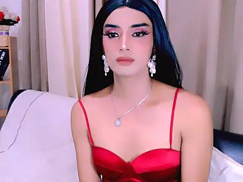 Snapshot of Queeny_Cassandra chatting on May 30, 5:48 am Queeny Cassandra online show from May 30, 5:48 am