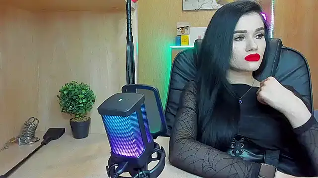 Snapshot of KristiTopxx chatting on February 4, 6:06 pm KristiTopxx online show from February 4, 6:06 pm