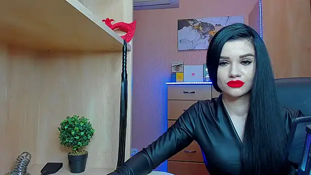 Snapshot of KristiTopxx chatting on February 19, 9:36 pm KristiTopxx online show from February 19, 9:36 pm