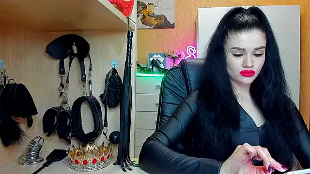 KristiTopxx online show from March 24, 8:36 pm