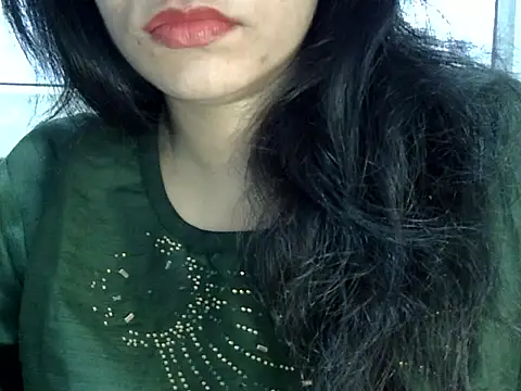 Snapshot of Neha_Sharma2 chatting on April 2, 1:58 am Neha Sharma2 online show from April 2, 1:58 am