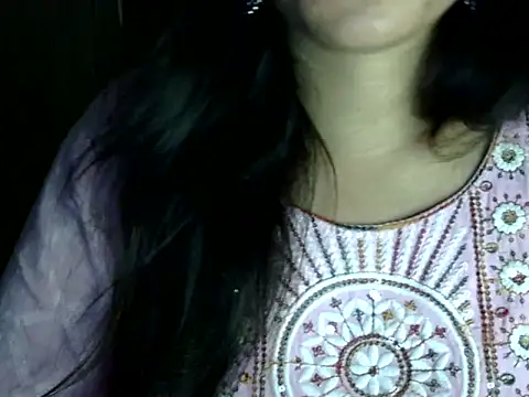 Snapshot of Neha_Sharma2 chatting on April 7, 3:45 pm Neha Sharma2 online show from April 7, 3:45 pm