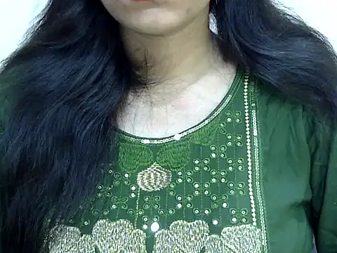 Snapshot of Neha_Sharma2 chatting on April 9, 12:54 am Neha Sharma2 online show from April 9, 12:54 am