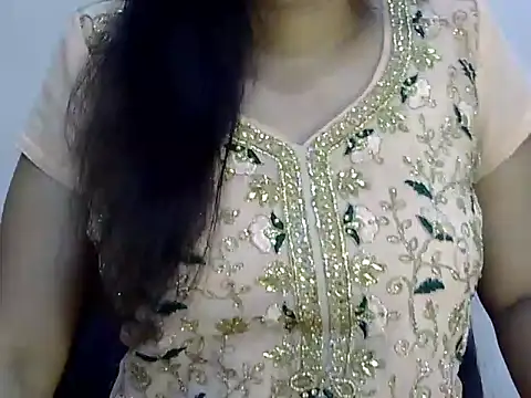 Snapshot of Neha_Sharma2 chatting on April 12, 12:10 pm Neha Sharma2 online show from April 12, 12:10 pm