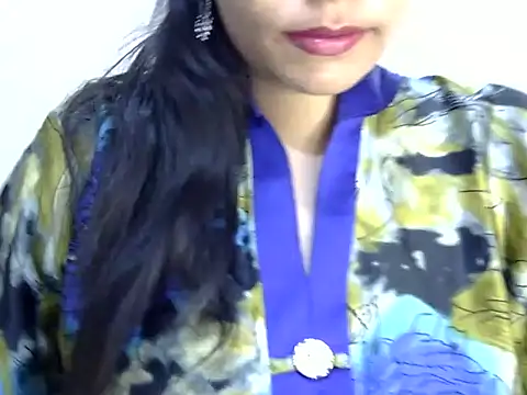 Snapshot of Neha_Sharma2 chatting on April 18, 11:25 am Neha Sharma2 online show from April 18, 11:25 am