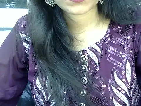 Snapshot of Neha_Sharma2 chatting on May 8, 1:49 pm Neha Sharma2 online show from May 8, 1:49 pm
