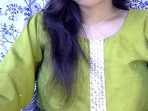 Snapshot of Neha_Sharma2 chatting on June 14, 2:08 pm Neha Sharma2 online show from June 14, 2:08 pm