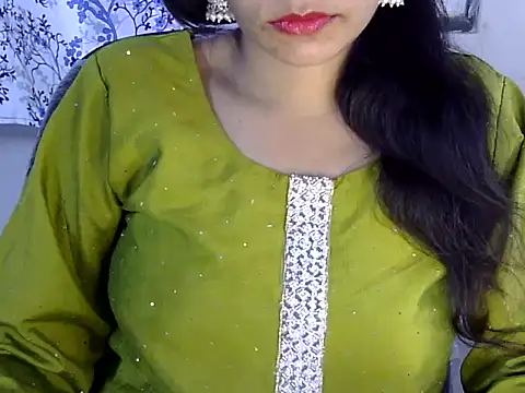 Snapshot of Neha_Sharma2 chatting on July 11, 1:03 pm Neha Sharma2 online show from July 11, 1:03 pm
