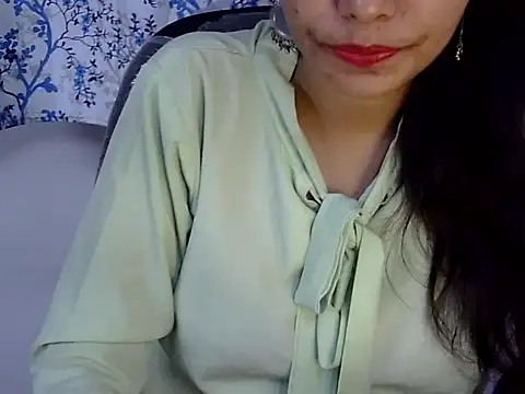 Snapshot of Neha_Sharma2 chatting on July 15, 1:38 pm Neha Sharma2 online show from July 15, 1:38 pm
