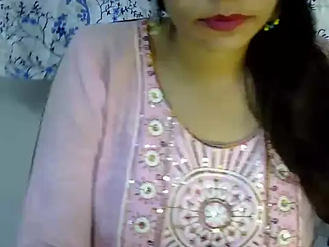 Snapshot of Neha_Sharma2 chatting on July 17, 1:40 pm Neha Sharma2 online show from July 17, 1:40 pm