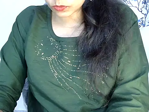 Snapshot of Neha_Sharma2 chatting on July 30, 1:10 pm Neha Sharma2 online show from July 30, 1:10 pm