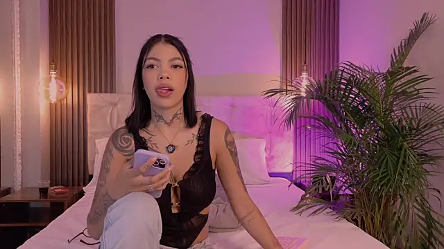 CamilaVelour online show from July 31, 5:29 am