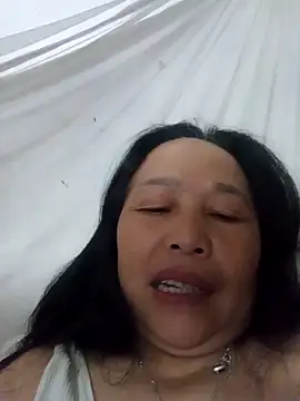 Snapshot of heesuu11 chatting on March 7, 9:12 pm heesuu11 online show from March 7, 9:12 pm