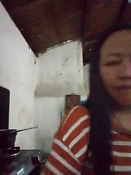 Snapshot of heesuu11 chatting on March 28, 12:16 pm heesuu11 online show from March 28, 12:16 pm