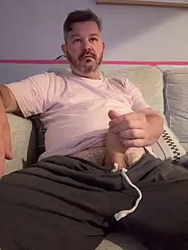 Snapshot of chubbylittlesecret chatting on March 29, 12:05 pm chubbylittlesecret online show from March 29, 12:05 pm